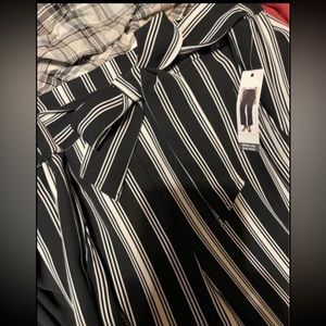 Cropped/ankle pants size 16